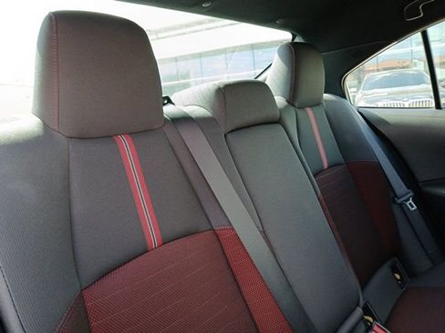 Used 2024 Toyota Corolla SE image 11