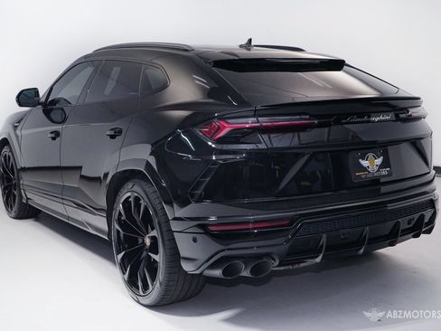 Used 2022 Lamborghini Urus AWD/4WD image 6