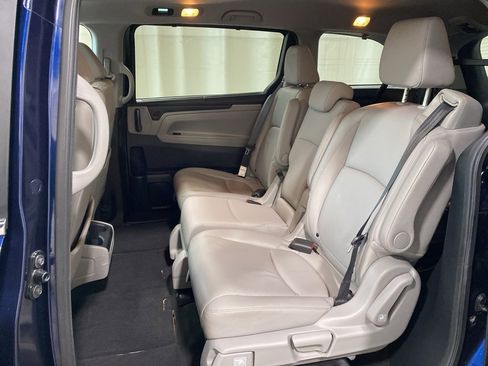 Used 2023 Honda Odyssey EX-L image 18