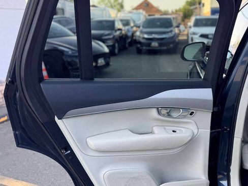 Used 2023 Volvo XC90 B5 Core w/ Climate Package AWD/4WD image 24