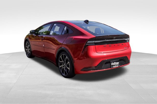 New 2026 Toyota Prius Plug-In Hybrid FWD image 5