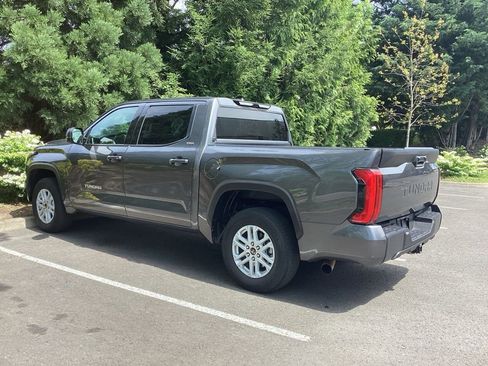 Used 2023 Toyota Tundra SR5 w/ SR5 Premium Package RWD image 9