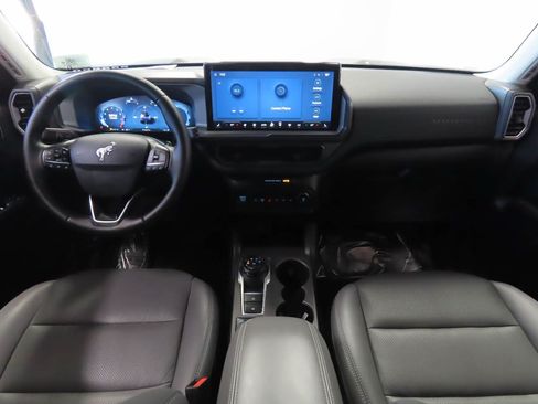 Used 2025 Ford Bronco Sport Badlands AWD/4WD image 14