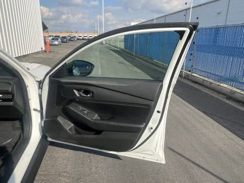 Used 2024 Honda Accord Sport image 23