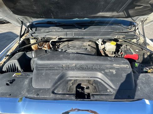 Used 2022 RAM 2500 Tradesman AWD/4WD image 12