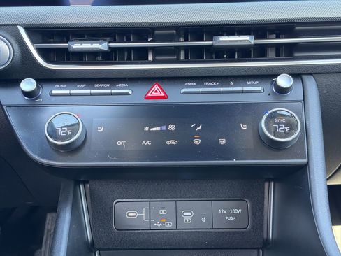 Used 2026 Hyundai Sonata SEL image 18