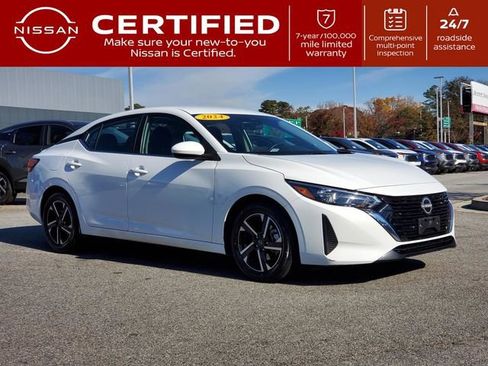 Certified 2024 Nissan Sentra SV image 1