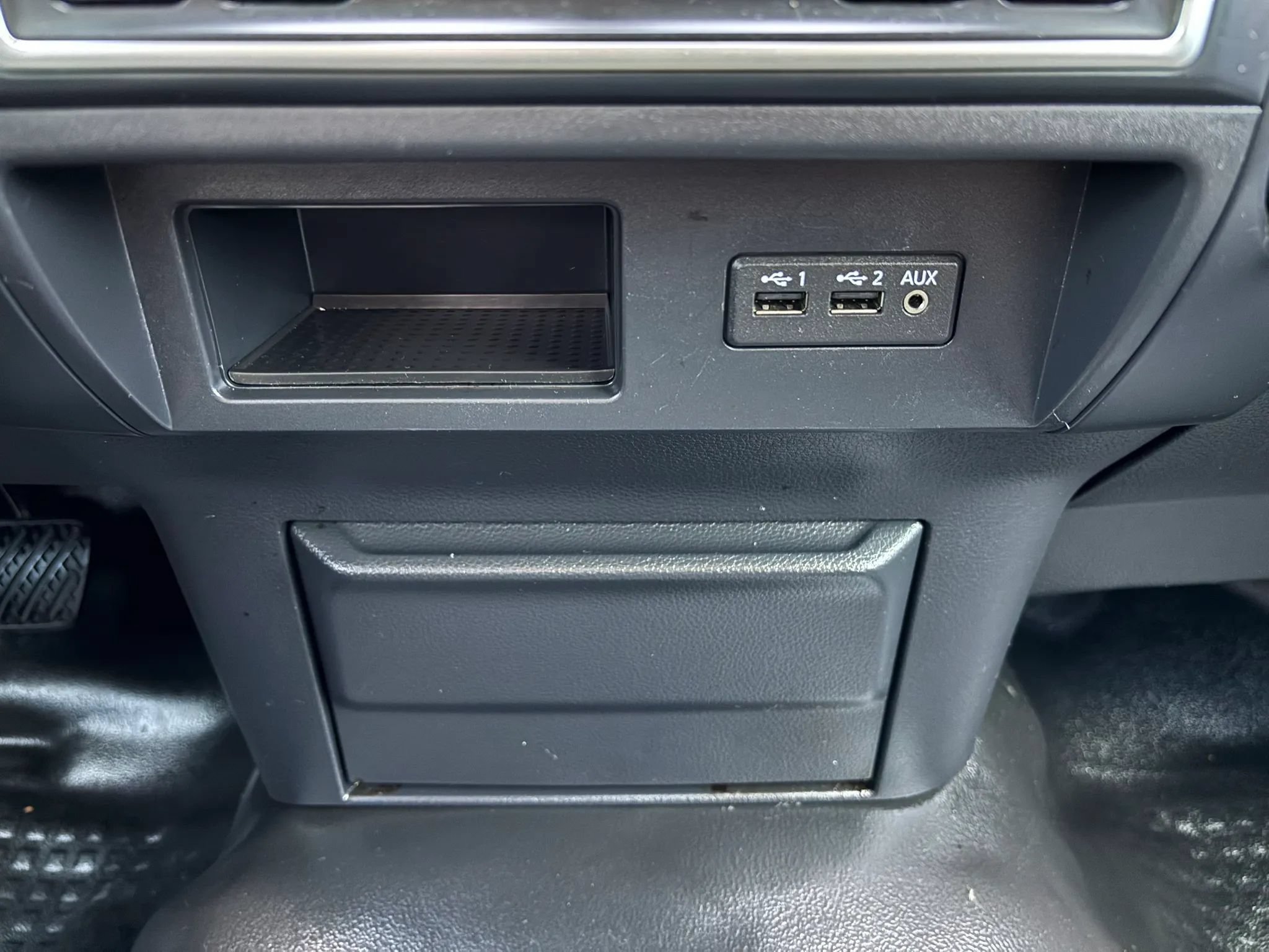 Used 2019 Nissan Titan S w/ S Utility Package RWD image 31