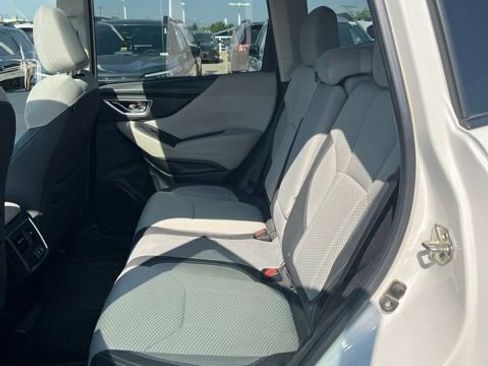 Used 2021 Subaru Forester Premium w/ Popular Package #1 AWD/4WD image 19