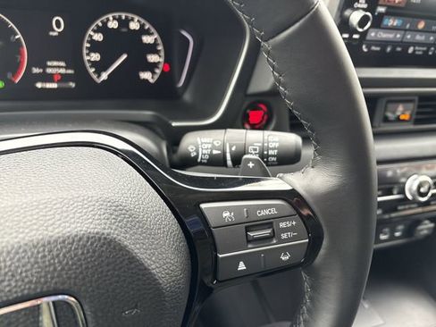 Used 2025 Honda Pilot EX-L image 20