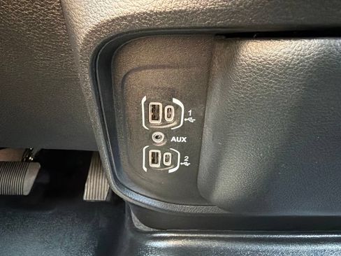 Used 2024 RAM 1500 Tradesman w/ Night Edition RWD image 38