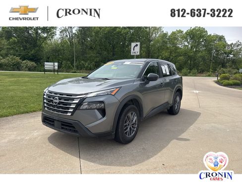 Used 2024 Nissan Rogue S AWD/4WD image 1