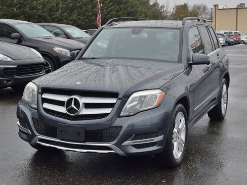 Used 2015 Mercedes-Benz GLK 350 4MATIC image 2
