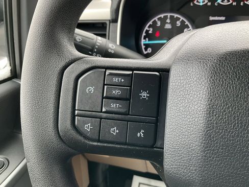 Used 2022 Ford F150 XLT image 6