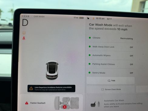 Used 2020 Tesla Model 3 Standard Range Plus RWD image 10