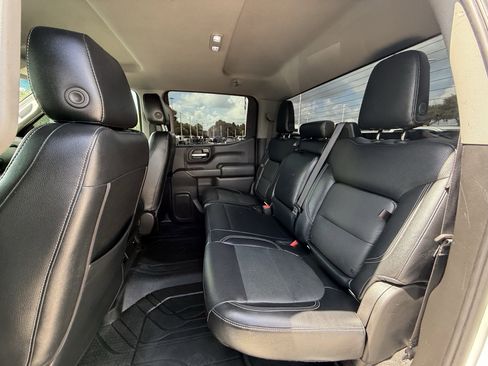 Used 2020 Chevrolet Silverado 1500 Custom w/ Custom Max Trailering Package AWD/4WD image 26