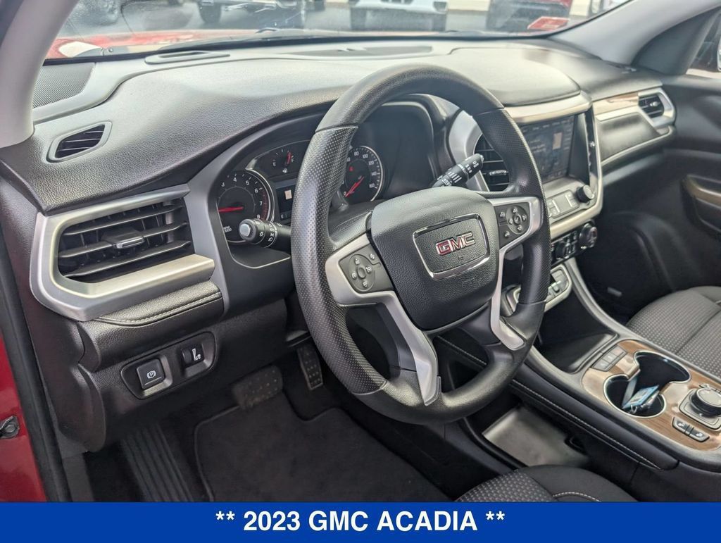 Used 2023 GMC Acadia SLE w/ Driver Convenience Package AWD/4WD image 12