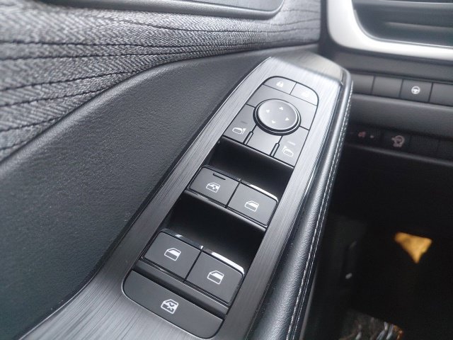 Used 2023 Nissan Rogue SV FWD image 21