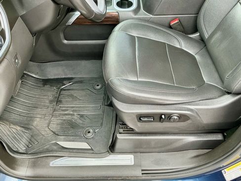 Used 2021 GMC Sierra 1500 SLT image 44