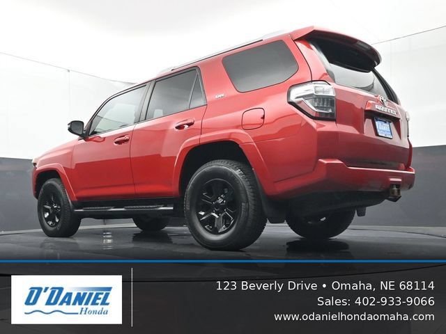 Used 2016 Toyota 4Runner SR5 Premium AWD/4WD image 22