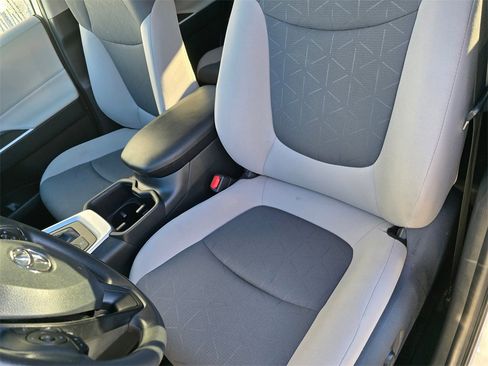 Certified 2025 Toyota RAV4 XLE image 23