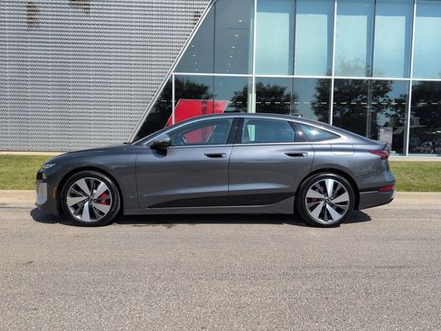 New 2025 Audi S6 e-tron Prestige image 31