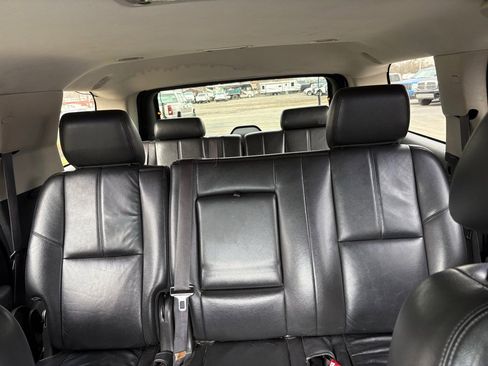 Used 2013 Chevrolet Tahoe LT image 18