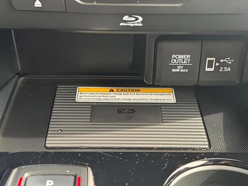 Used 2022 Honda Pilot Black Edition image 50