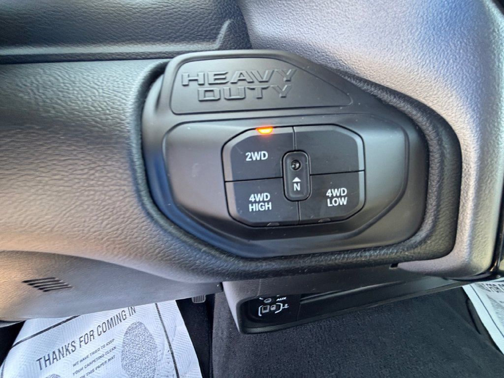 Used 2026 RAM 2500 Big Horn AWD/4WD image 20