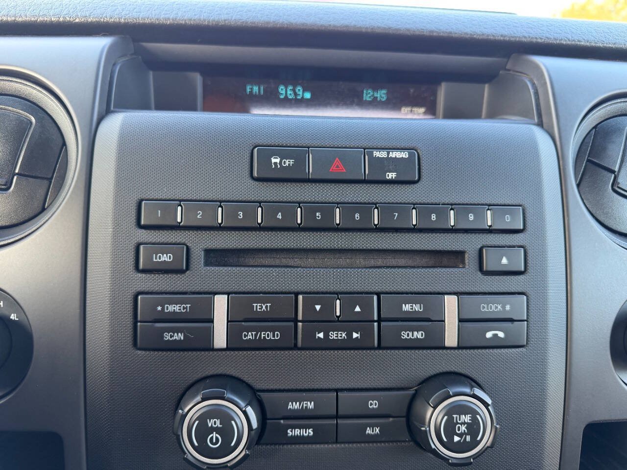 Used 2014 Ford F150 STX w/ Equipment Group 201A Mid AWD/4WD image 22