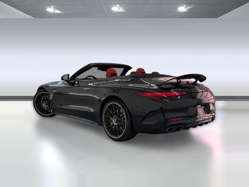 New 2025 Mercedes-Benz SL 63 AMG 4MATIC image 3