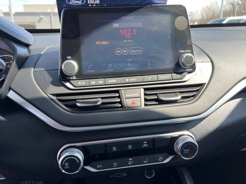 Used 2021 Nissan Altima 2.5 SV image 18