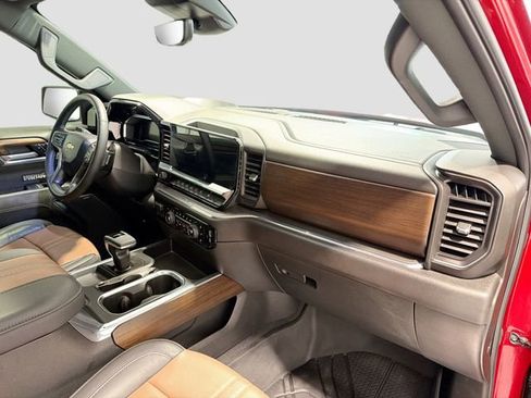 Certified 2024 Chevrolet Silverado 1500 High Country w/ High Country Premium Package image 27