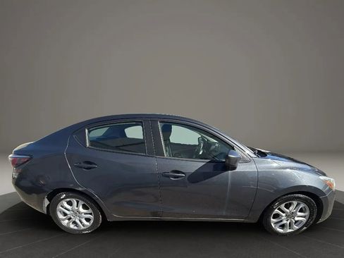 Used 2016 Scion iA FWD image 4