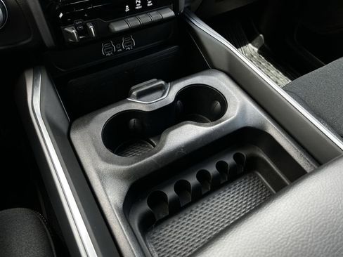 Used 2025 RAM 1500 Lone Star image 24