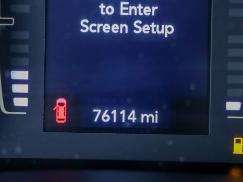 Used 2021 Jeep Cherokee Latitude Plus image 15