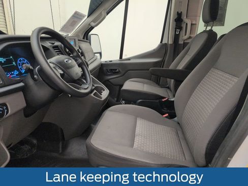 Certified 2020 Ford Transit 150 XLT image 4