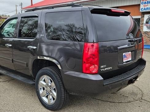 Used 2010 GMC Yukon SLT w/ SLT Chrome Package AWD/4WD image 6