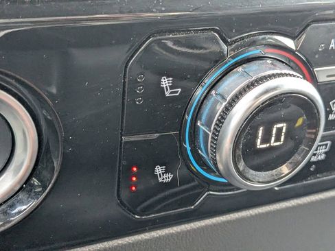 Certified 2024 GMC Sierra 1500 SLT image 21