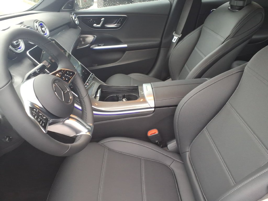 Certified 2026 Mercedes-Benz C 300 4MATIC Sedan image 14