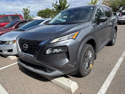 Used 2022 Nissan Rogue S AWD/4WD image 3