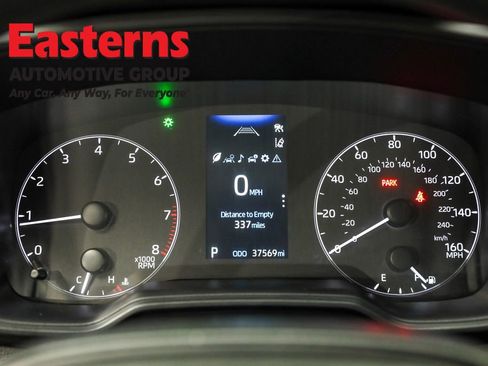Used 2024 Toyota Corolla LE image 30