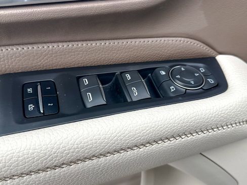 Certified 2022 GMC Yukon Denali image 20