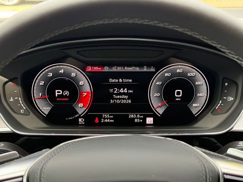 Used 2025 Audi S8 image 17