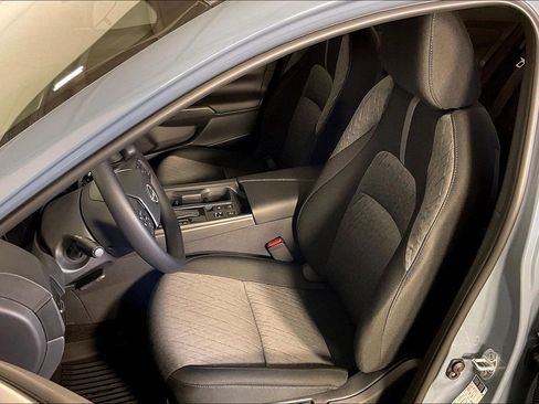 New 2026 Nissan Sentra SV w/ SV Convenience Package image 12