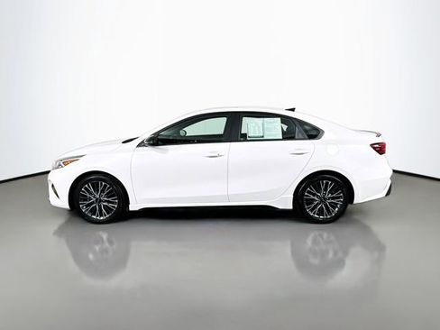 Used 2023 Kia Forte GT-Line w/ GT-Line Premium Package FWD image 5