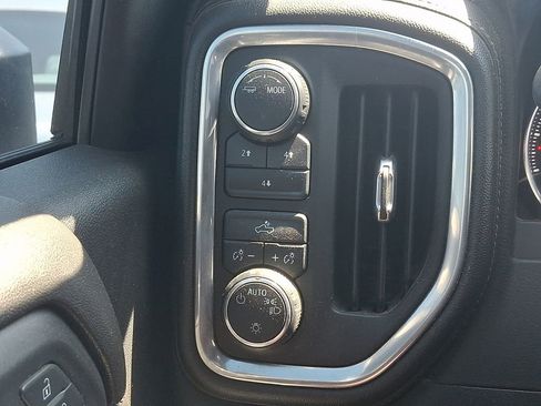 Used 2020 Chevrolet Silverado 2500 LT AWD/4WD image 24