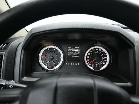 Used 2017 RAM 1500 Express AWD/4WD image 17