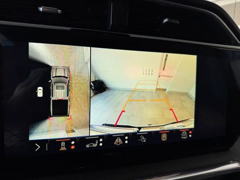 Certified 2024 GMC Sierra 1500 Denali image 20