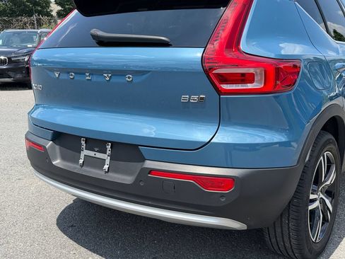Certified 2023 Volvo XC40 B5 Plus w/ Climate Package AWD/4WD image 10